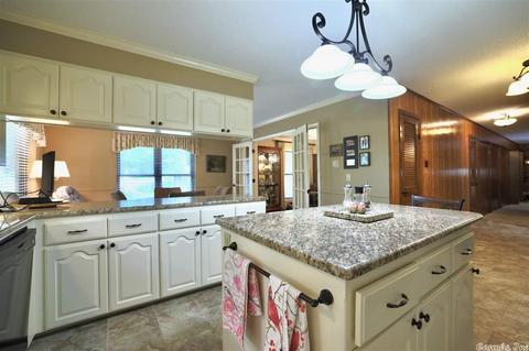 5494 Ridgeway Dr, Benton, AR 72019 photo 4