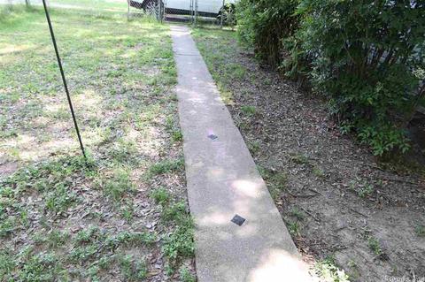 907 Spangle St, Benton, AR 72015 photo 2
