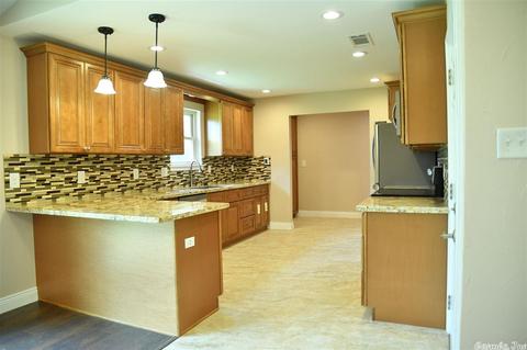 8022 Zuber Rd, Benton, AR 72019 photo 6