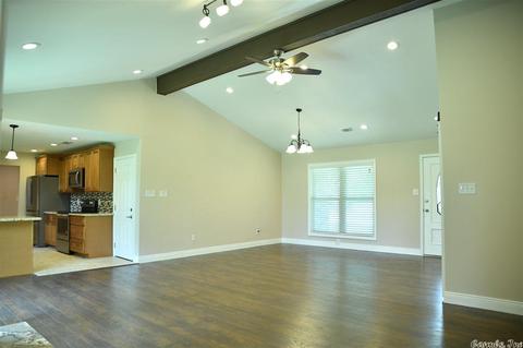 8022 Zuber Rd, Benton, AR 72019 photo 5