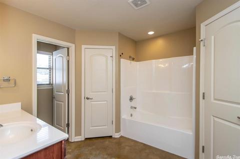 703 Maia Loop, Benton, AR 72019 photo 9