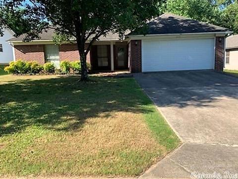 213 Greenfield Dr, Benton, AR 72019 photo 1
