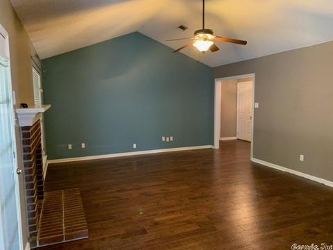 213 Greenfield Dr, Benton, AR 72019 photo 5