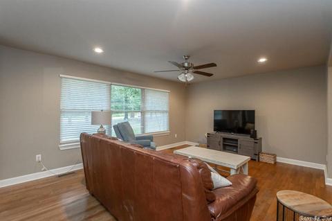 5259 Hilldale Rd, Bryant, AR 72022 photo 12