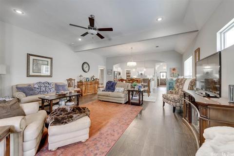 2835 Stonebrook Cv, Conway, AR 72034 photo 3