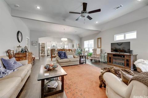 2835 Stonebrook Cv, Conway, AR 72034 photo 4