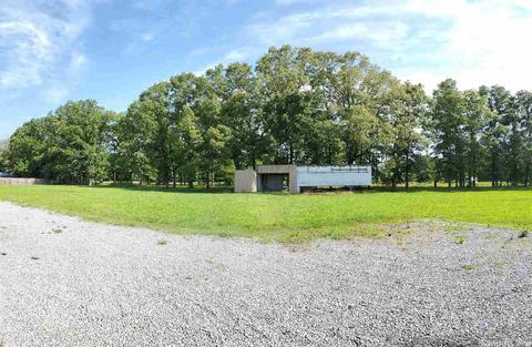 5813 Sorrells Rd, Pine Bluff, AR 71603 photo 2