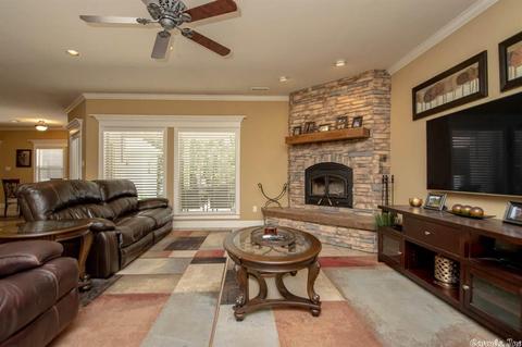 423 Demuth Ln, Benton, AR 72019 photo 4