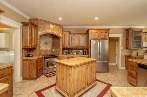 423 Demuth Ln, Benton, AR 72019 photo 5