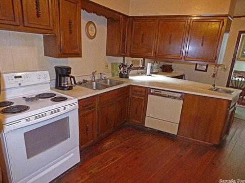 169 E Michael Dr, Hardy, AR 72529 photo 4