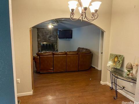 11102 Sardis Rd, Mabelvale, AR 72103 photo 5