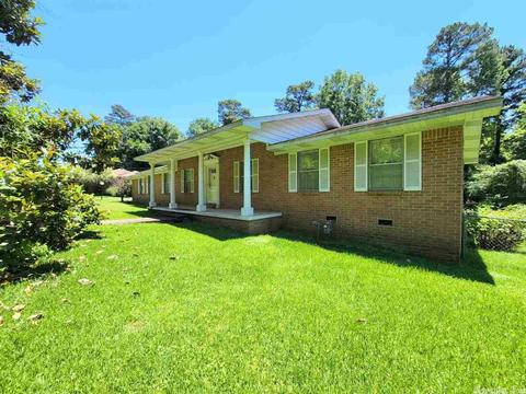 1201 W Maple Ave, De Queen, AR 71832 photo 2