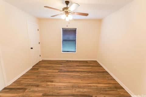 421 NW 3rd, Walnut Ridge, AR 72476 photo 3