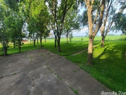 207 Phillips 334 Loop, West Helena, AR 72390 photo 7