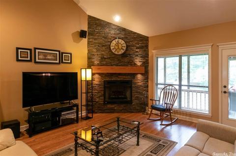 15 Royal Vista Cv, Greenbrier, AR 72058 photo 9