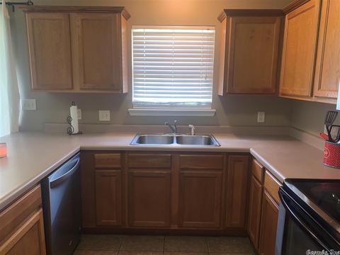 61 Arrowhead, Greenbrier, AR 72058 photo 2