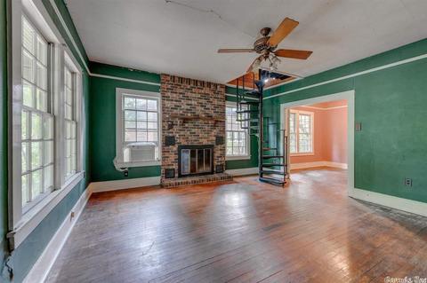 1117 Clifton St, Conway, AR 72034 photo 4