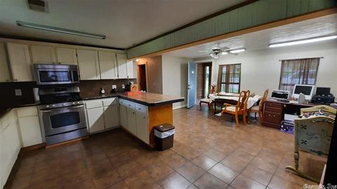 810 Cedar Ave, Mountain View, AR 72560 photo 18