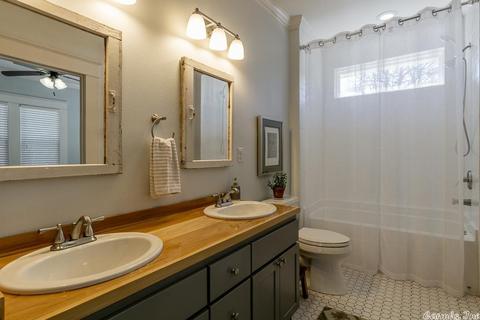 1321 Davis St, Conway, AR 72034 photo 22