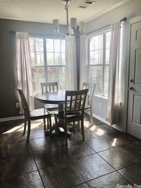 2406 Cherry Xing, Benton, AR 72015 photo 4