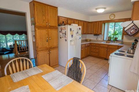 377 Riverview Dr, Norfork, AR 72658 photo 5
