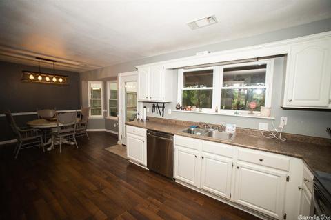 2014 Robinwood, Benton, AR 72015 photo 4