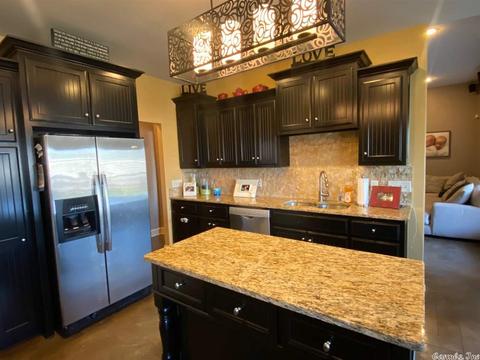 240 Four Winds Dr, Conway, AR 72034 photo 3