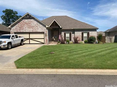 240 Four Winds Dr, Conway, AR 72034 photo 1