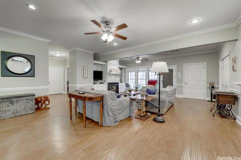 4 Pinecrest Ct, Conway, AR 72032 photo 3