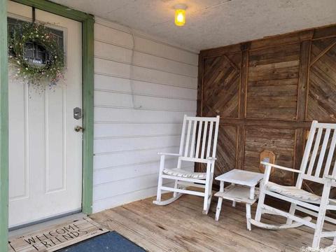 404 Second St, Mena, AR 71953 photo 2