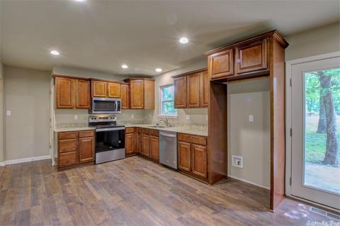 3016 Walnut St, Benton, AR 72019 photo 5