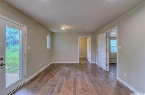 3016 Walnut St, Benton, AR 72019 photo 11