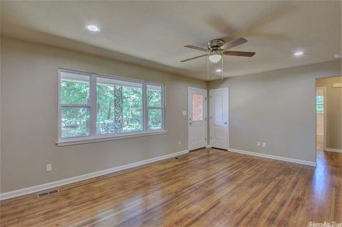 3016 Walnut St, Benton, AR 72019 photo 2