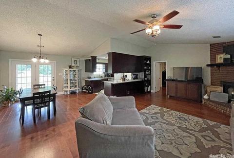 43 Fiegel Loop, Conway, AR 72032 photo 4