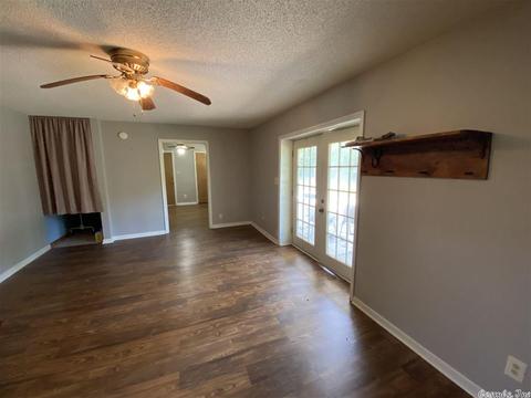 406 Holladay Ln, Scott, AR 72142 photo 2