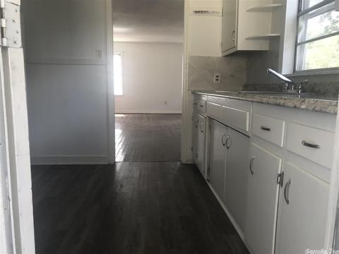 612 W 28 Th, Pine Bluff, AR 71603 photo 4