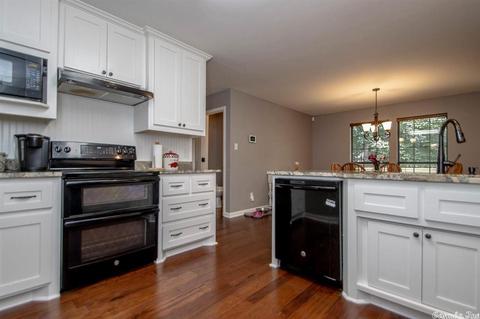 1315 River Oaks Dr, Benton, AR 72019 photo 13