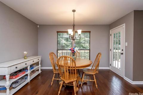 1315 River Oaks Dr, Benton, AR 72019 photo 9