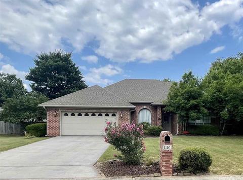 1110 Spatz Cir, Conway, AR 72034 photo 1