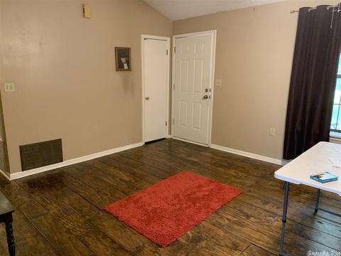 2107 S Shobe Rd, Bryant, AR 72022 photo 2
