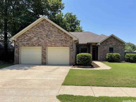3805 Edgewater Dr, Benton, AR 72019 photo 1