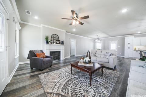 85 Cimarron Cir, Cabot, AR 72023 photo 3