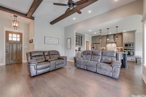 2401 Aberdeen Dr, Bryant, AR 72019 photo 4