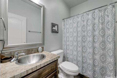 205 Wild Cherry Ln, Benton, AR 72015 photo 22