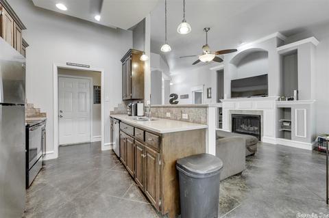 205 Wild Cherry Ln, Benton, AR 72015 photo 11