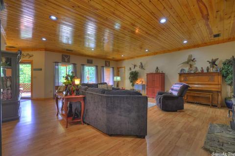 3285 White Tail, Benton, AR 72019 photo 9