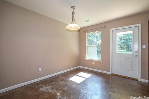 910 Denver, Benton, AR 72019 photo 10