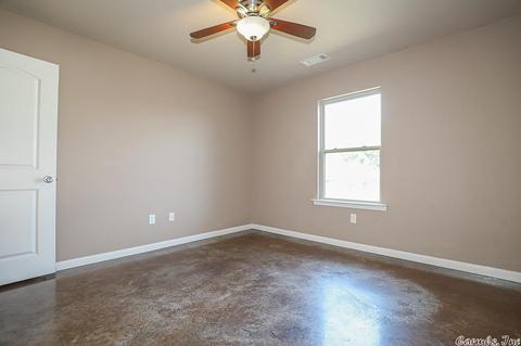 910 Denver, Benton, AR 72019 photo 24