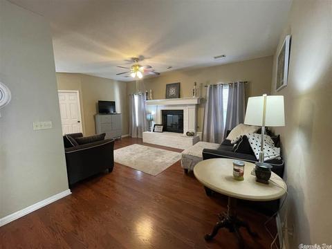 2926 Falcon Ct, Benton, AR 72015 photo 9