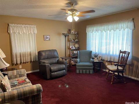 512 Carson Dr, Benton, AR 72015 photo 3